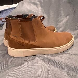 Forsake Lucie Chelsea Boots Women’s 9.5